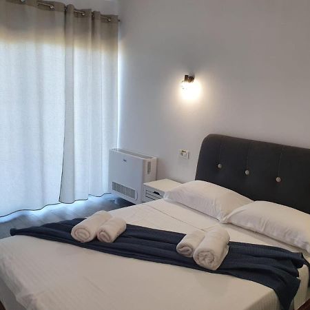 Hill House Hotel Szörényvár Kültér fotó